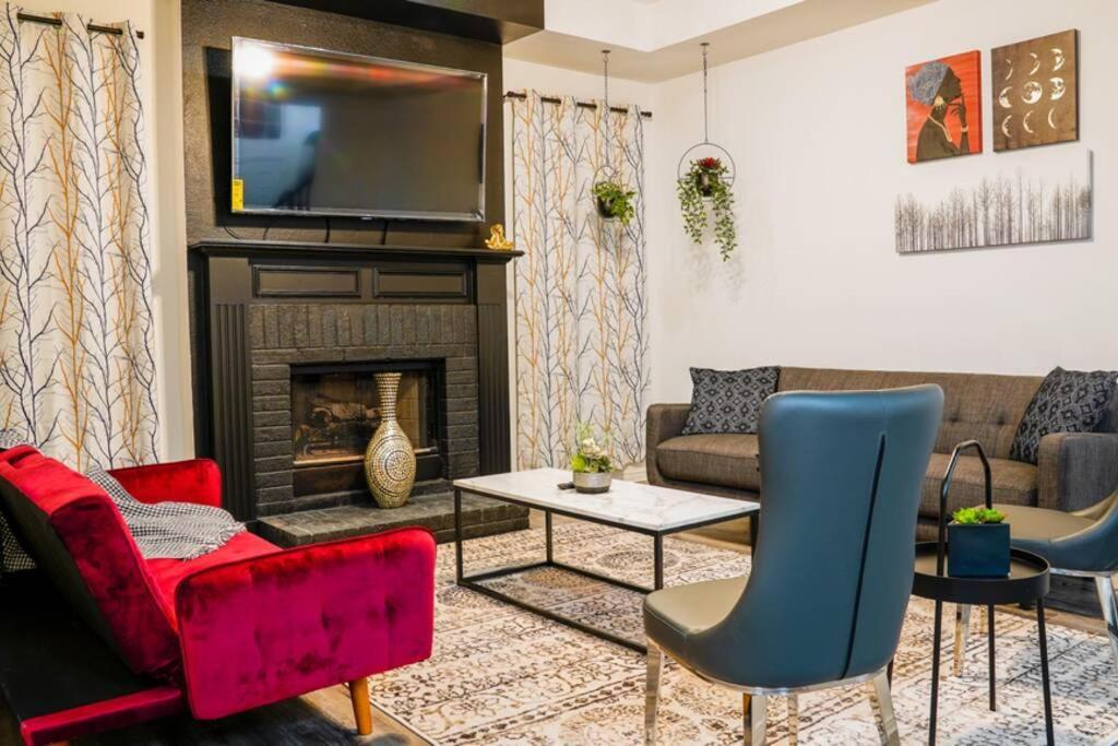 Вилла Remodeled Luxury With Proximity Льюисвилл Экстерьер фото