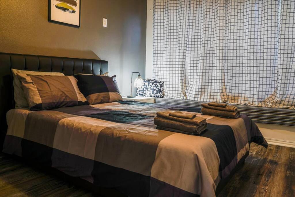Вилла Remodeled Luxury With Proximity Льюисвилл Экстерьер фото